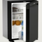 Frigo camper Dometic NRX 35E 32L a compressore con porta reversibile e frontale nero